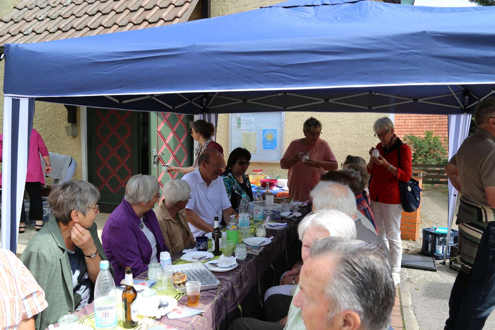 3, Sommerkirche unterwegs zu den Quellen in Fölziehausen