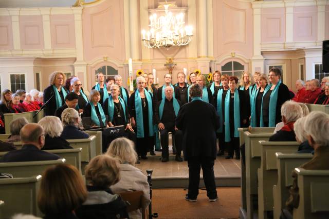 Orgel <i>Plus</i> Konzert mit dem Gospelchor "Come Together"