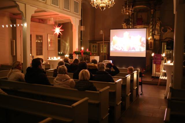 1. Türchen des "Lebendigen Adventskalenders" in der Katharinenkirche