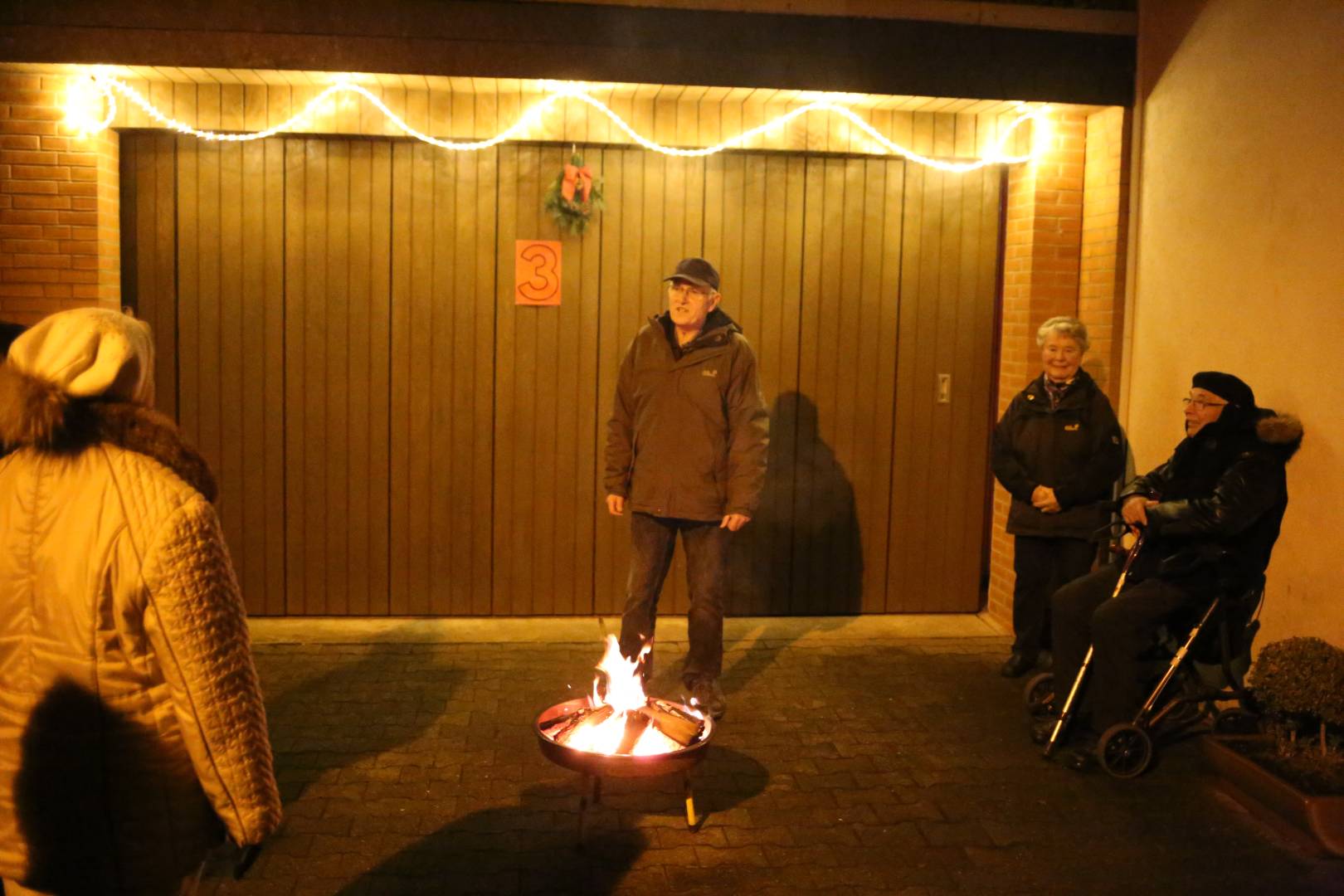 3. Türchen des "Lebendigen Adventskalenders" bei Familie Wöbbekind