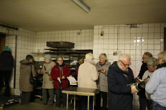 5. Türchen des "Lebendigen Adventskalenders" bei Hermes in der Backstube in Coppengrave