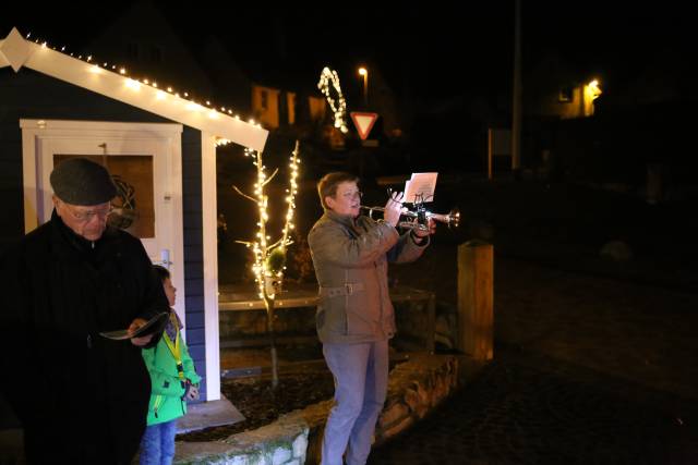 6. Türchen des "Lebendigen Adventskalenders" bei Familie Gustai in Fölziehausen