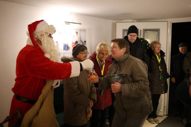 6. Türchen des "Lebendigen Adventskalenders" bei Familie Gustai in Fölziehausen