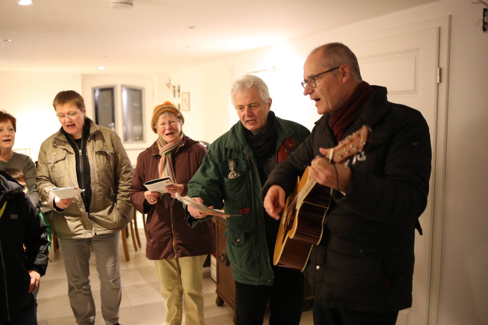 6. Türchen des "Lebendigen Adventskalenders" bei Familie Gustai in Fölziehausen