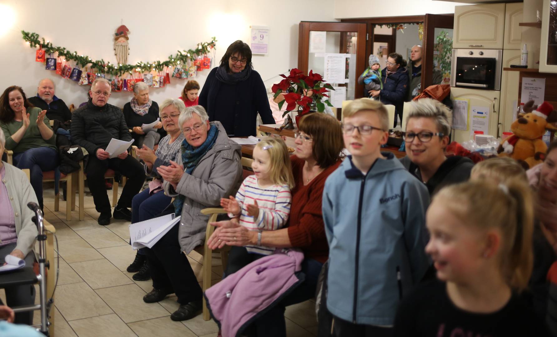 9. Türchen des "Lebendigen Adventskalenders" im Seniorenwohnpark in Duingen