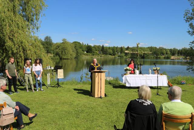 Freiluftgottesdienst am Humboldtsee mit der Verabschiedung von Pastor Podszus