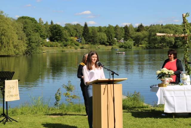 Freiluftgottesdienst am Humboldtsee mit der Verabschiedung von Pastor Podszus