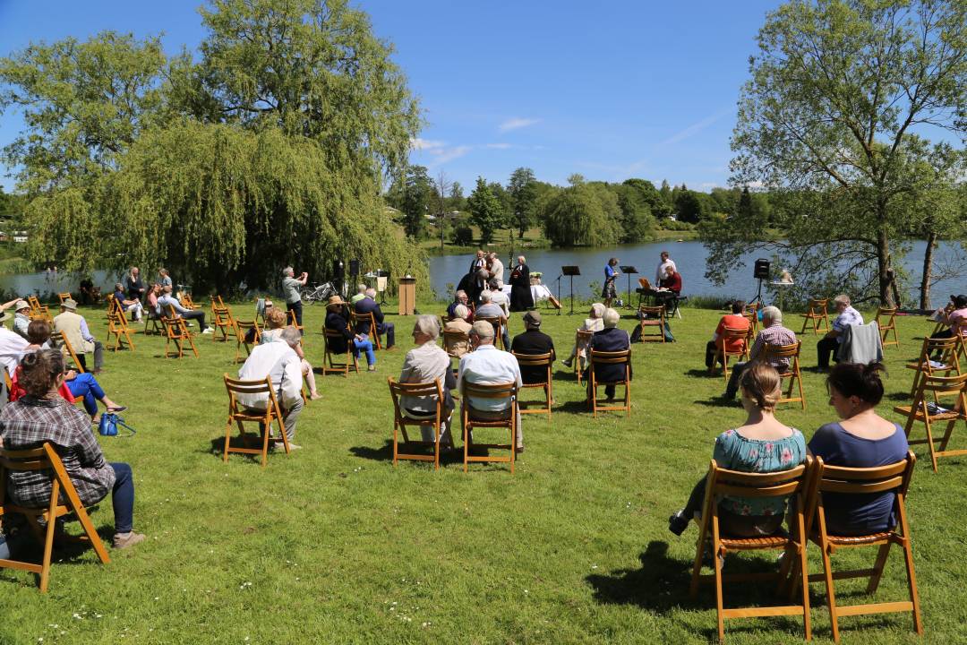 Freiluftgottesdienst am Humboldtsee mit der Verabschiedung von Pastor Podszus