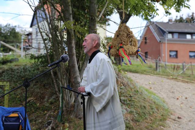 Ökumenisches Erntedankfest im Reitstall