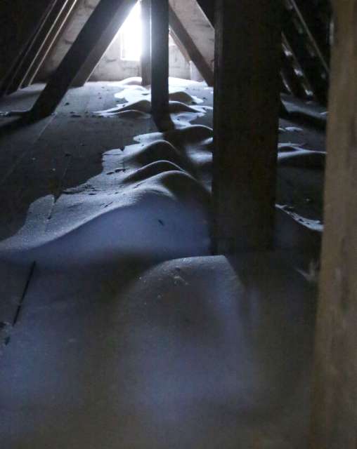 Flugschnee in der St. Franziskuskirche