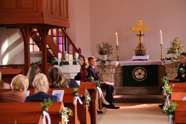 Konfirmation der Kirchengemeinde Coppengrave in der St. Maternuskapelle