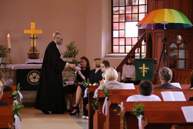 Konfirmation der Kirchengemeinde Coppengrave in der St. Maternuskapelle