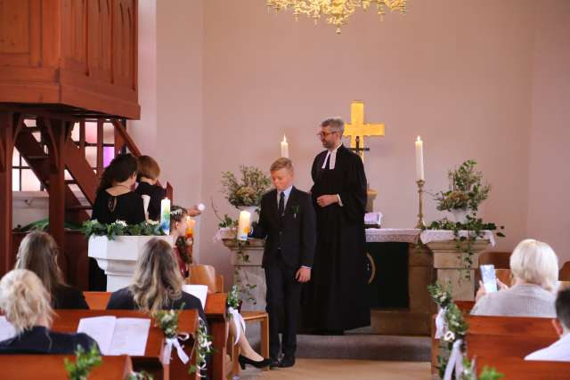 Konfirmation der Kirchengemeinde Coppengrave in der St. Maternuskapelle