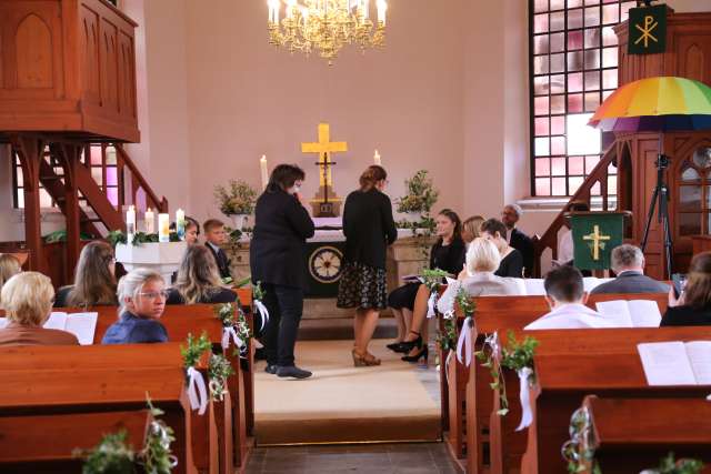 Konfirmation der Kirchengemeinde Coppengrave in der St. Maternuskapelle