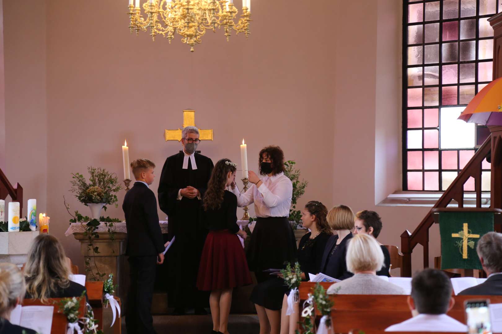 Konfirmation der Kirchengemeinde Coppengrave in der St. Maternuskapelle