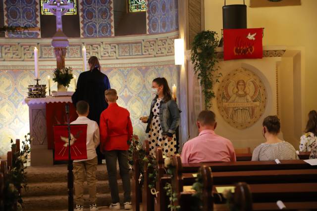 Abendmahlsgottesdienst der Konfirmanden in der St. Franziskuskirche