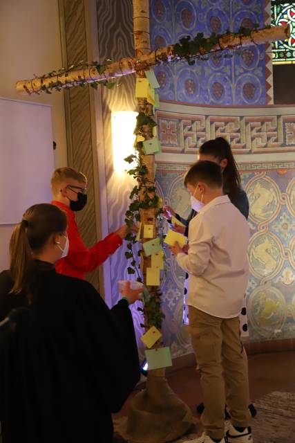 Abendmahlsgottesdienst der Konfirmanden in der St. Franziskuskirche