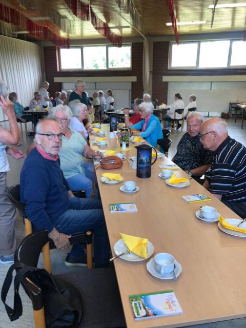 Geburtstagskaffee der Kirchengemeinde Coppengrave