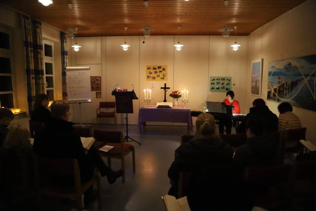 Lichtergottesdienst im Gemeindehaus in Duingen