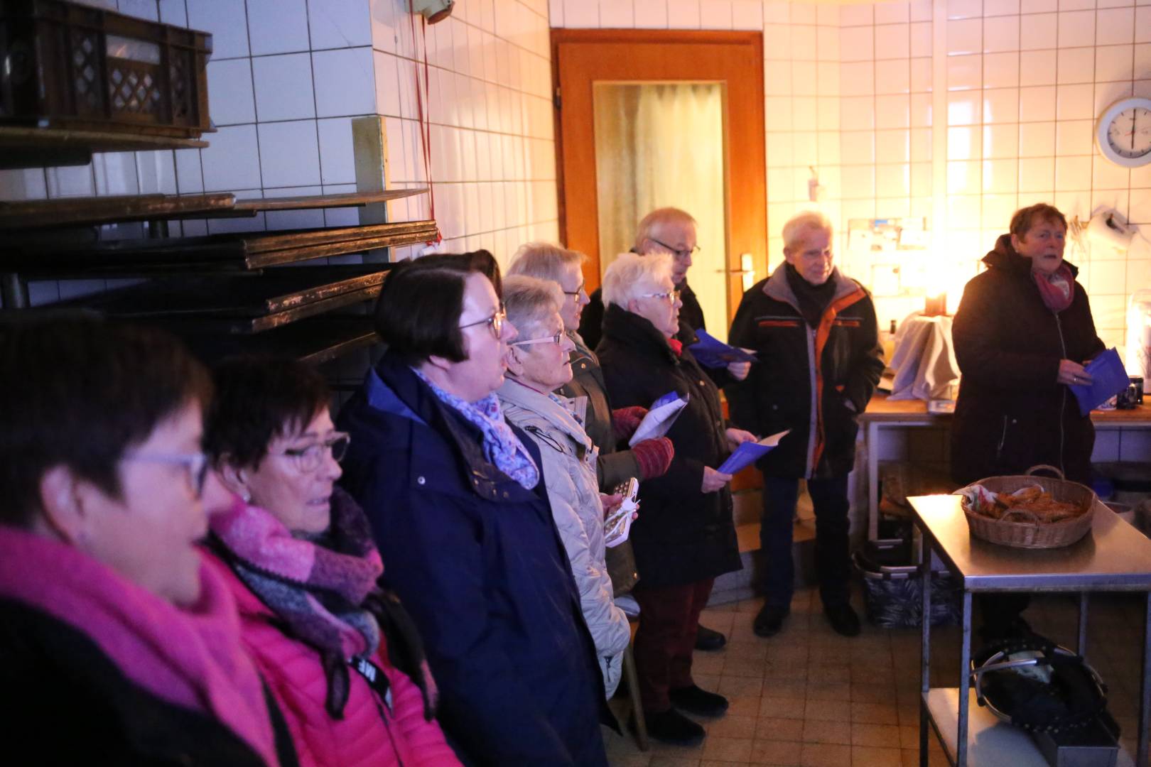 Lebendiger Adventskalender in der Backstube