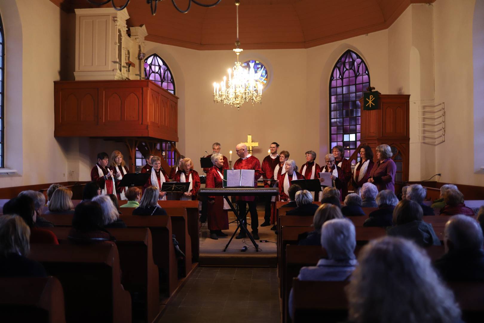 Gospelkonzert "Young Voices and Gospel" in der Weenzer St. Maternuskapelle