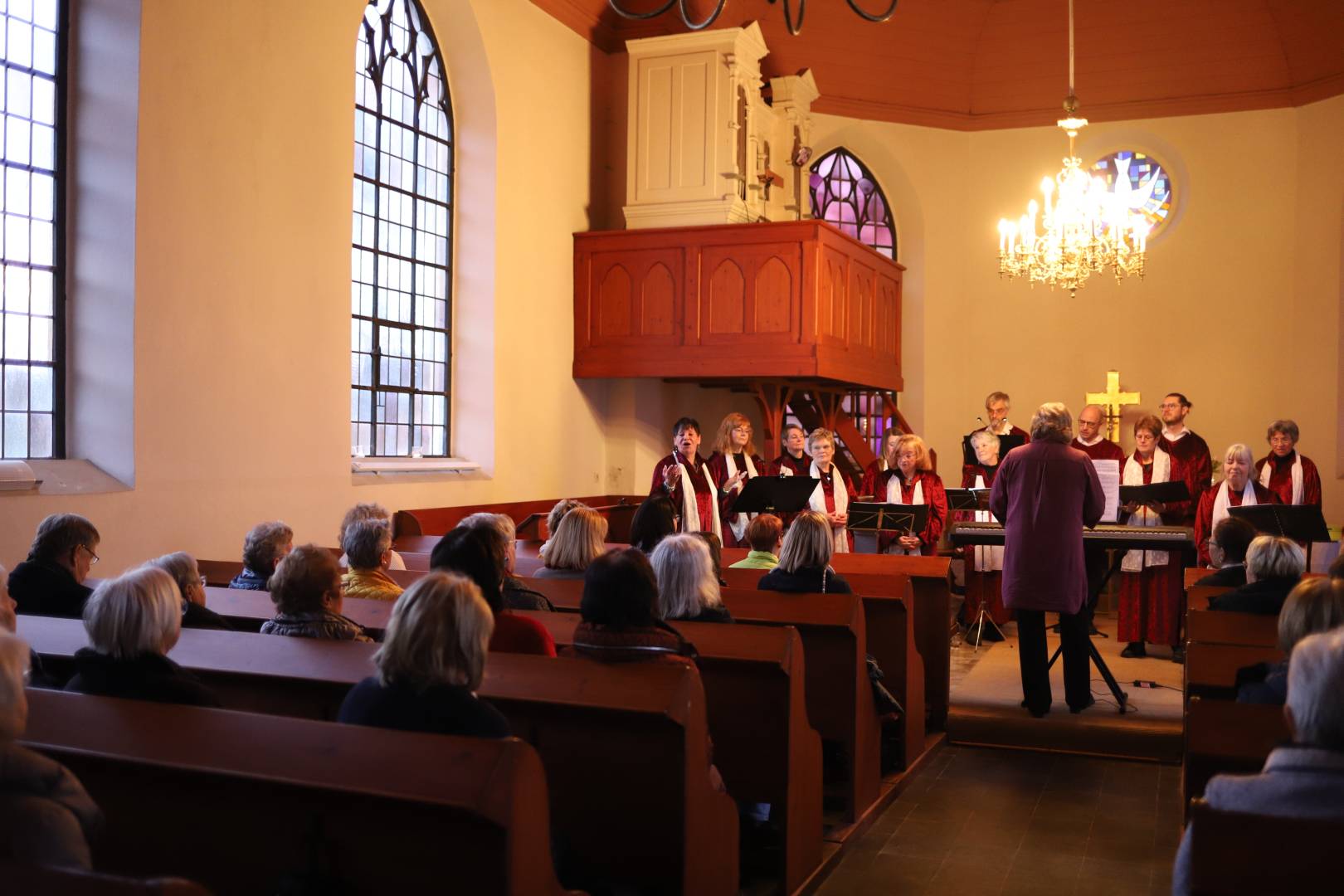 Gospelkonzert "Young Voices and Gospel" in der Weenzer St. Maternuskapelle