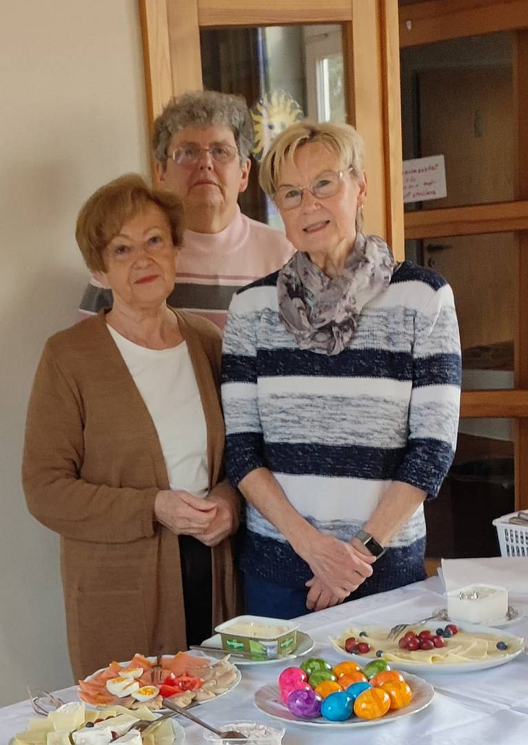 Pastorin Haase beim Frauenfrühstück