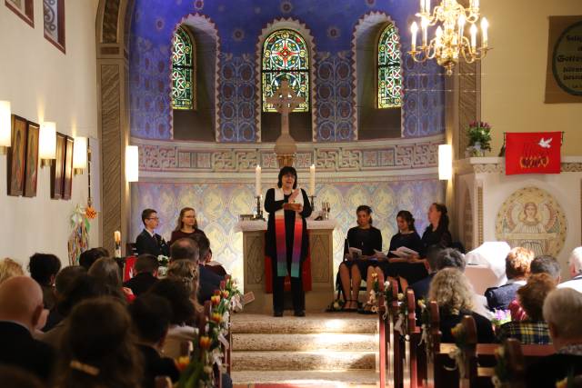 Bericht über die Konfirmation in der St. Franziskuskirche