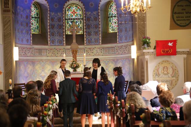 Bericht über die Konfirmation in der St. Franziskuskirche