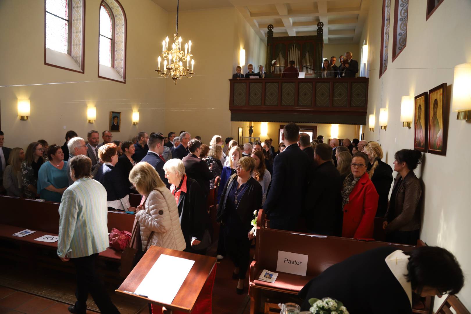 Bericht über die Konfirmation in der St. Franziskuskirche