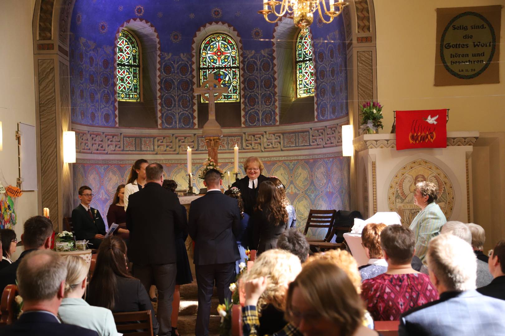 Bericht über die Konfirmation in der St. Franziskuskirche