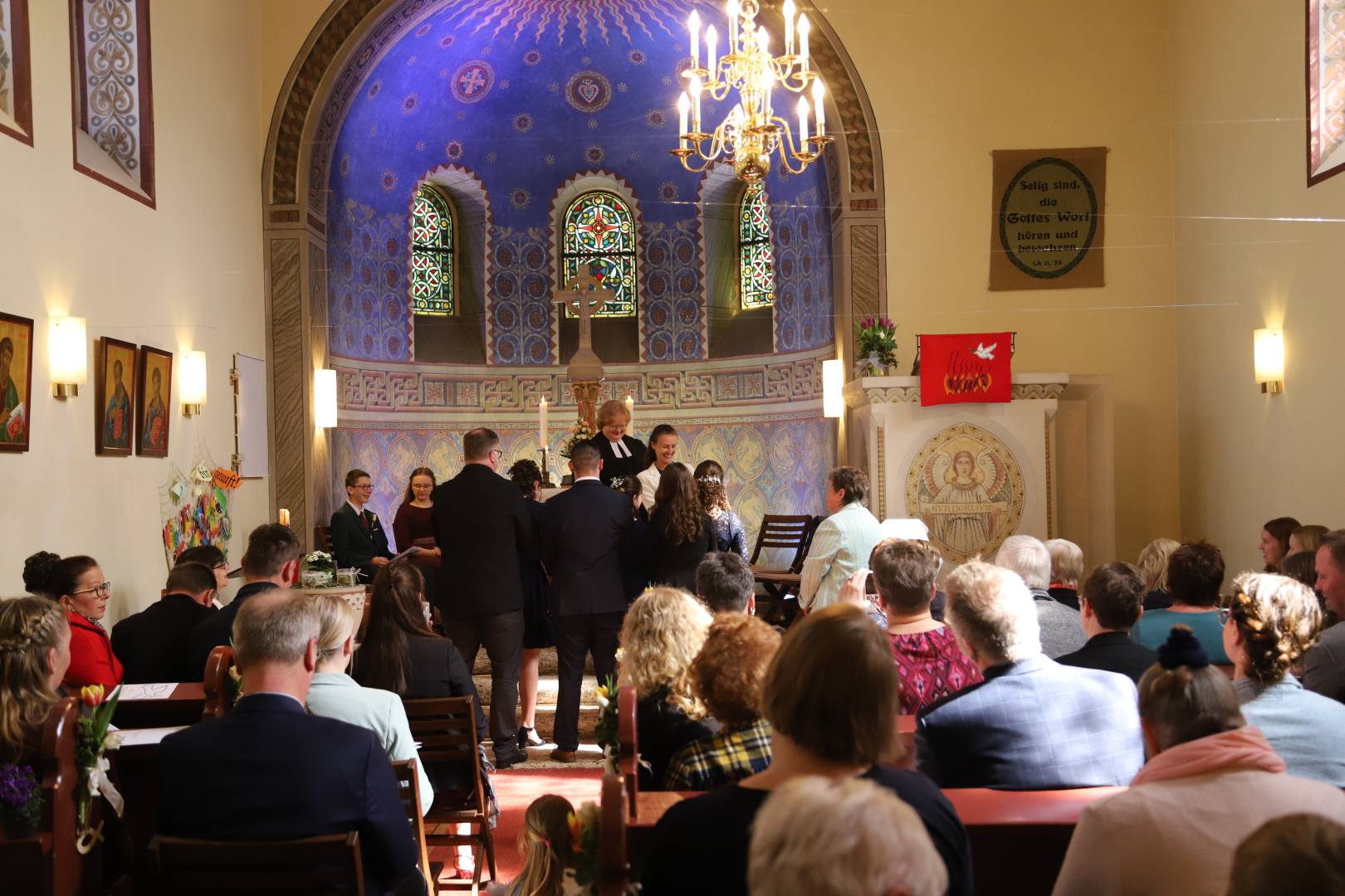 Bericht über die Konfirmation in der St. Franziskuskirche