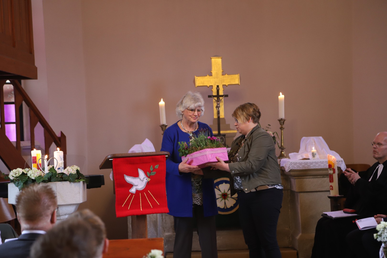 Küsterin der St. Maternuskapelle Frau Siedenburg in den Ruhestand verabschiedet