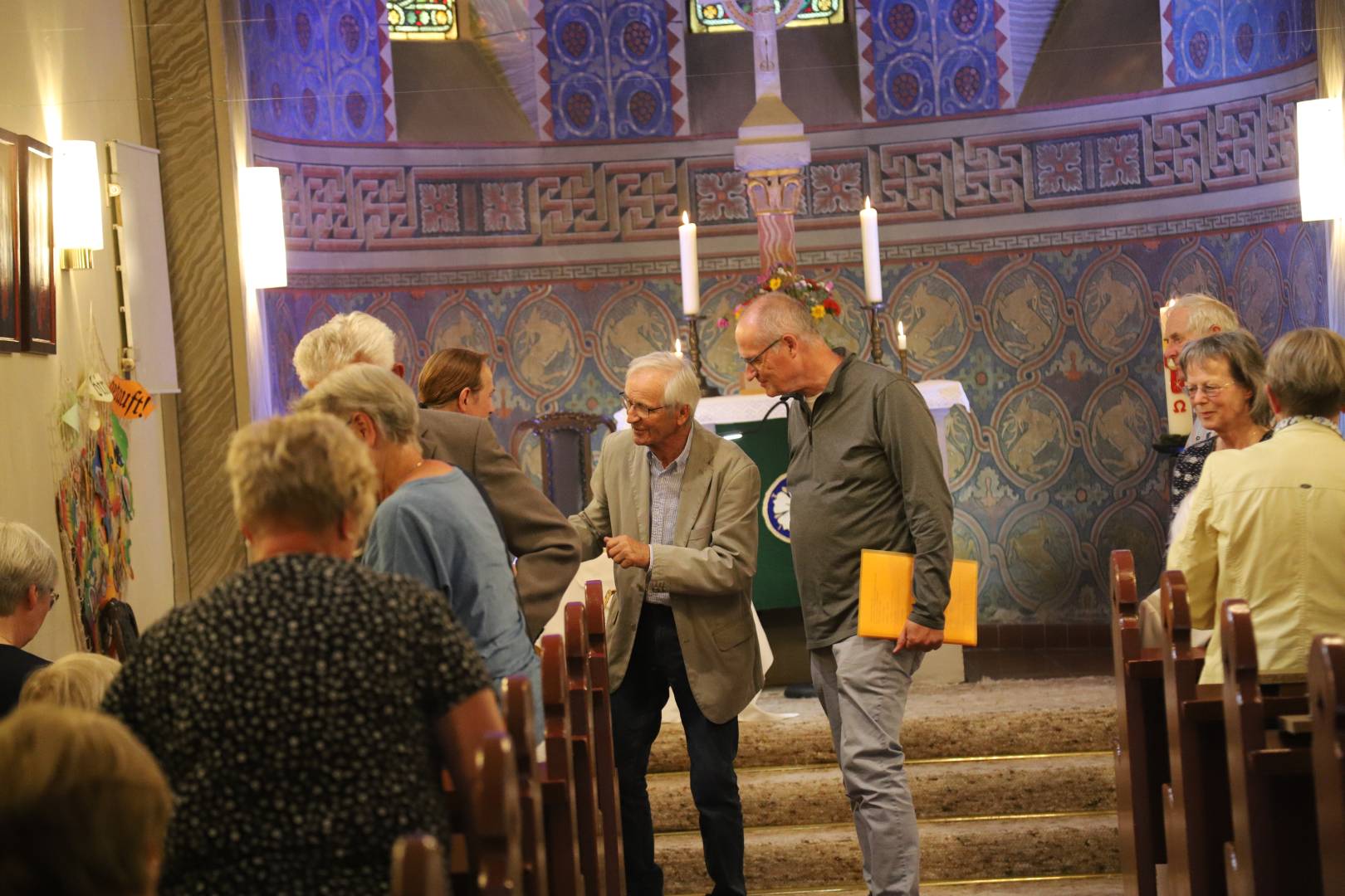 Lesung von Pastor i.R. Makarowski in der St. Franziskuskirche