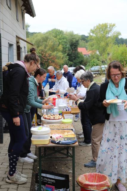 Ökumenisches Erntedankfest in der Reithalle in Coppengrave