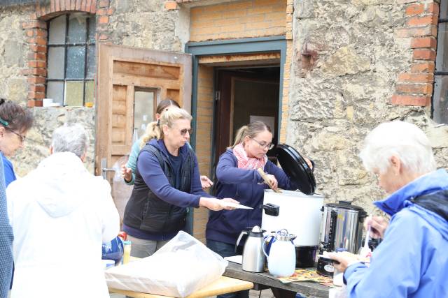 Ökumenisches Erntedankfest in der Reithalle in Coppengrave