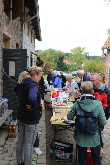 Ökumenisches Erntedankfest in der Reithalle in Coppengrave