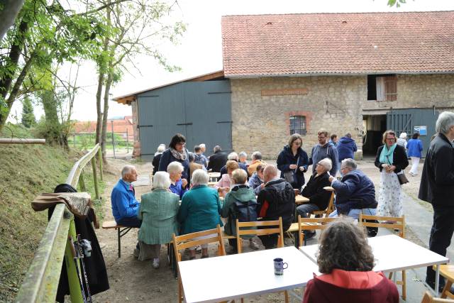 Ökumenisches Erntedankfest in der Reithalle in Coppengrave