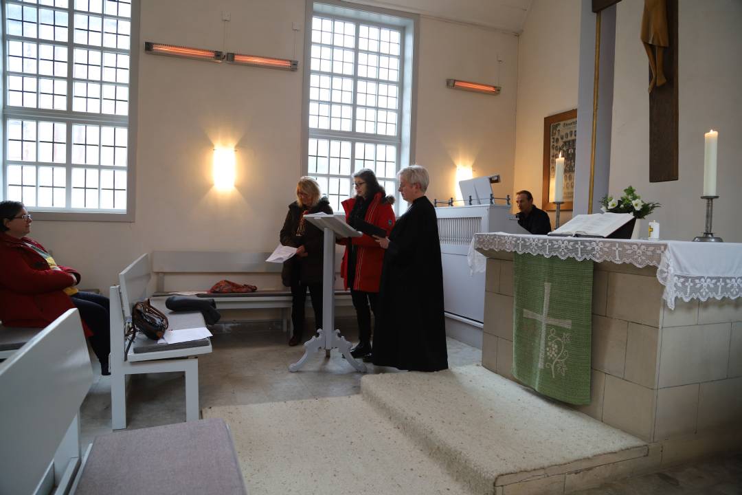 Finale der Winterkirche mit dem Märchen "Der Schneider im Himmel"