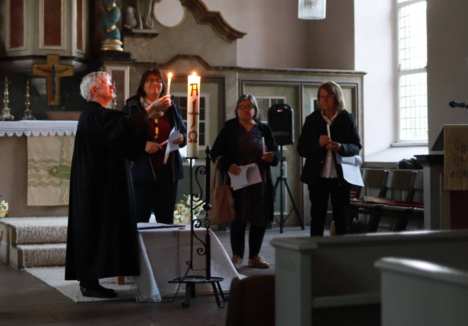 Osterfrühgottesdienst mit Frühstück in Duingen