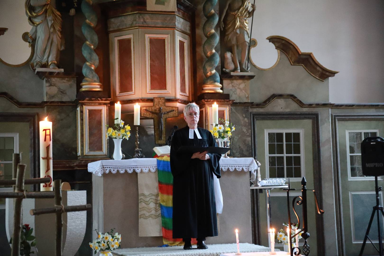 Osterfrühgottesdienst mit Frühstück in Duingen