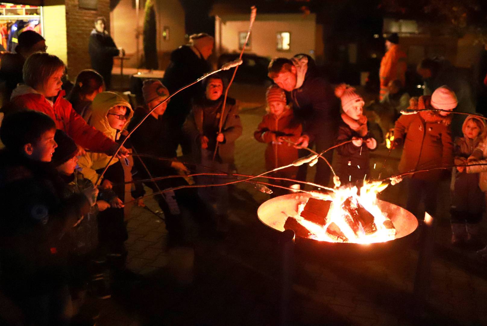 Martinsandacht mit Laternenumzug