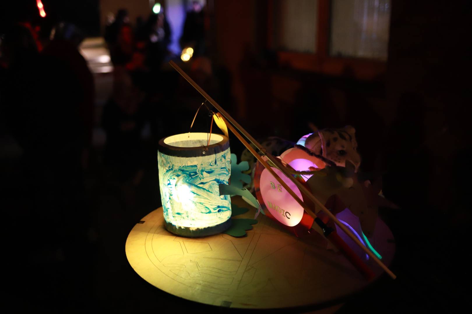 Martinsandacht mit Laternenumzug