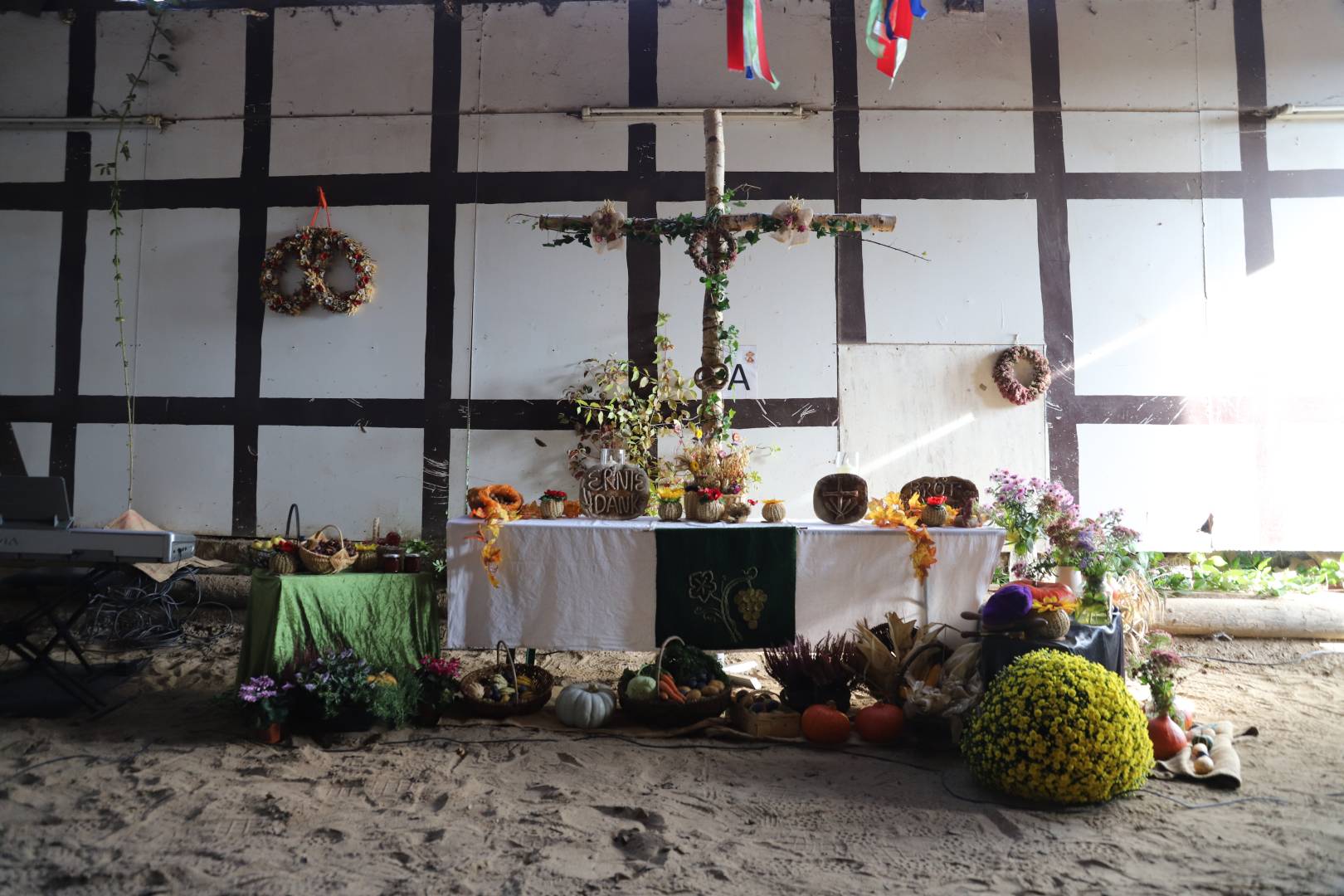 Ökumenisches Erntedankfest im Reitstall